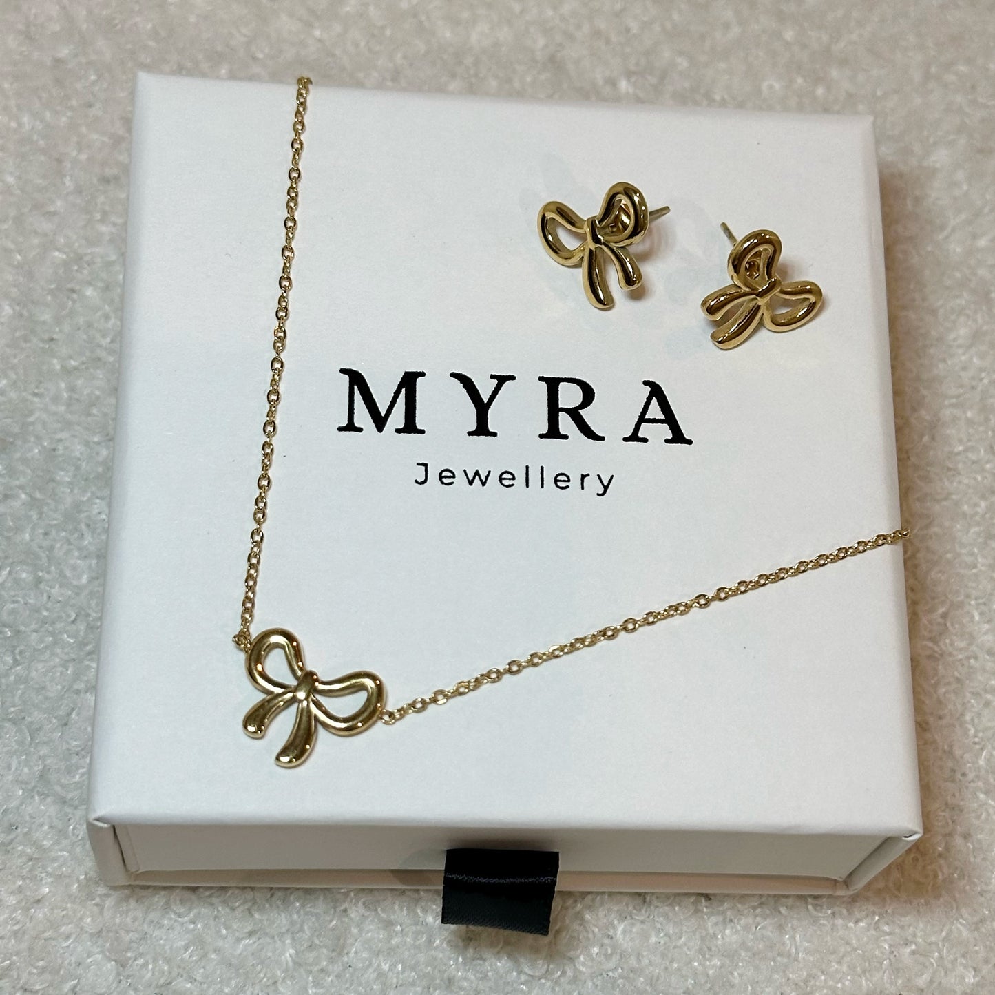 Sofia Necklace - Gold